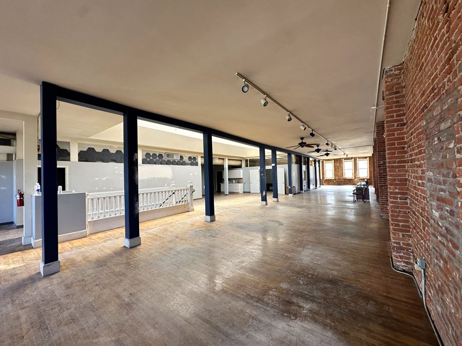 2040 Larimer St.
