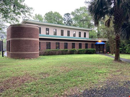 Preview of Industrial space for Rent at 100 Lamplight Circle