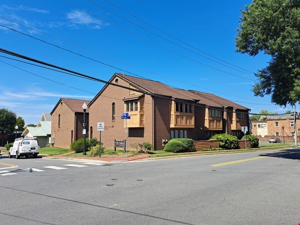 Preview of Office space for Rent at 690-712 Pine St