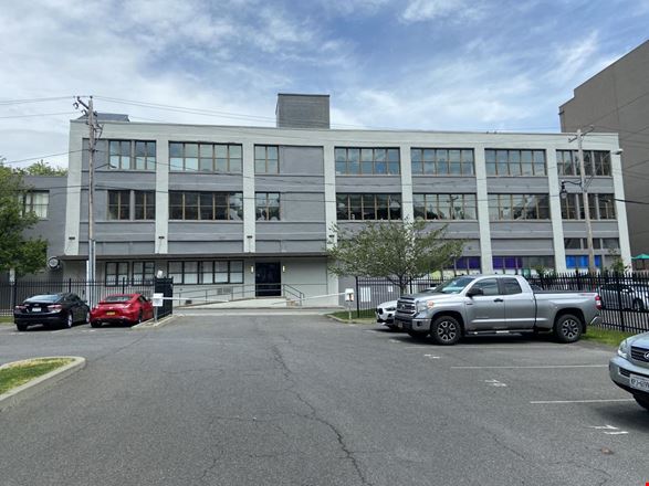 Preview of Office space for Rent at 25 Monroe Street