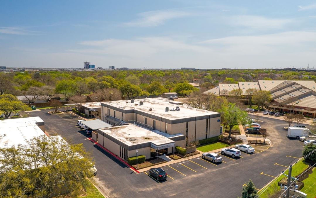 Twelve Oaks Professional Center