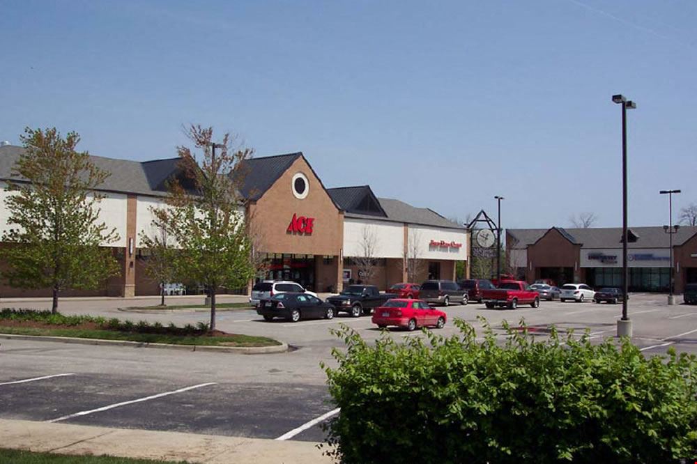 Macomb Centre Plaza