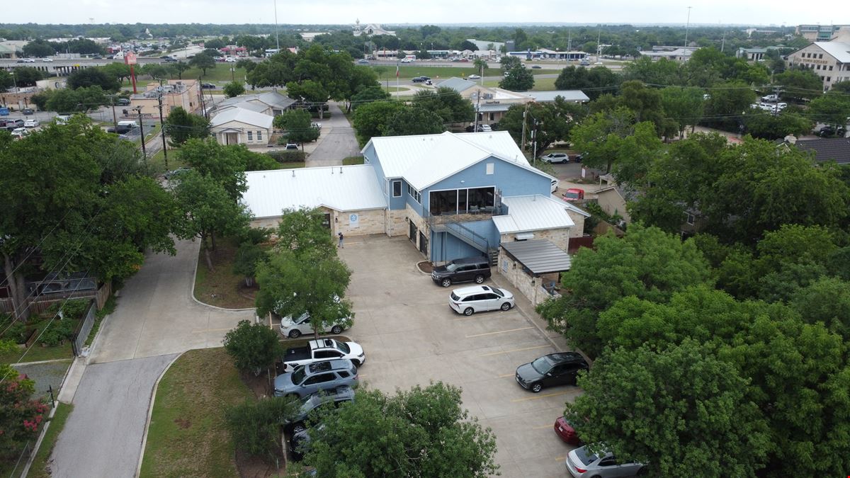 12 Chisholm Trail Rd