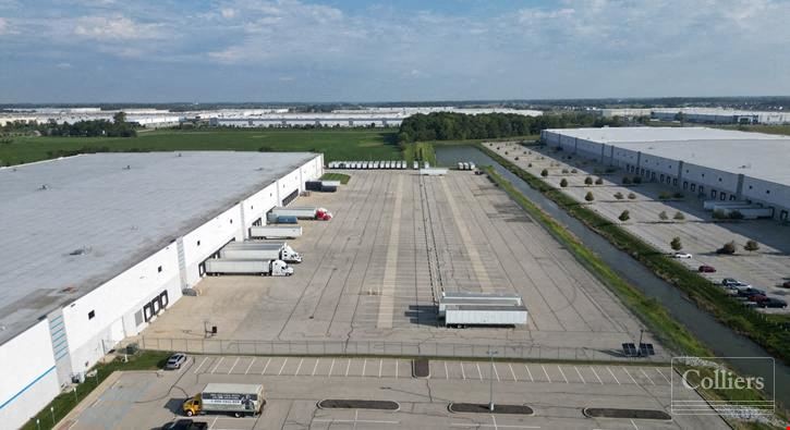 Secure Trailer Parking in Whitestown