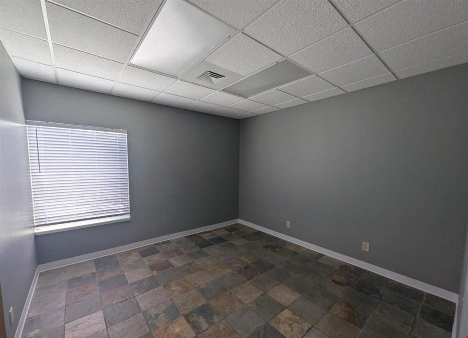 2001 W Willow Knolls Dr Micro Suite B