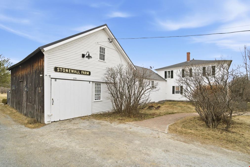 Historic Bed & Breakfast Estate with Event Barn on 5.6 Acres