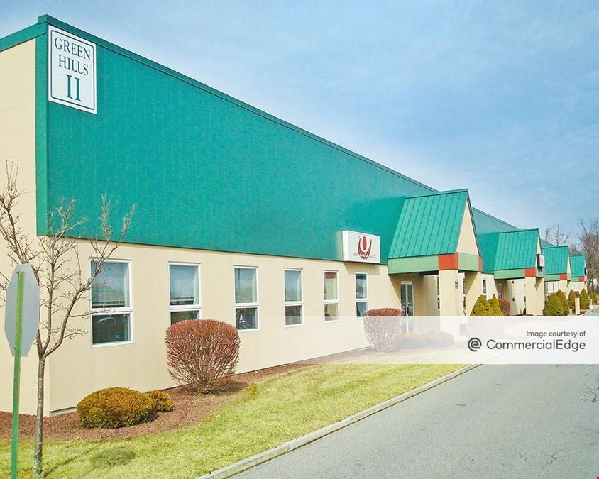 Green Hills Commerce Center