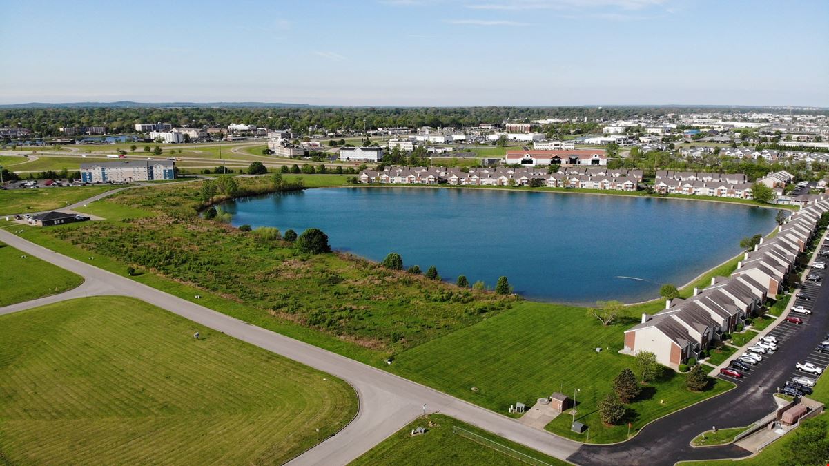Charlestown Square on the Lake