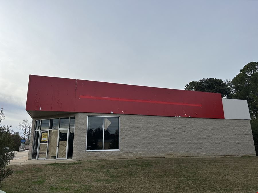 2020 Raymond Rd