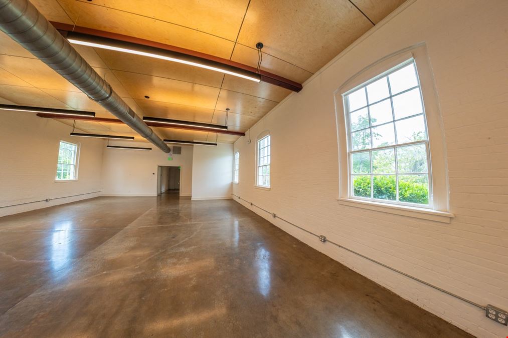 1st Floor of 302 Willard St