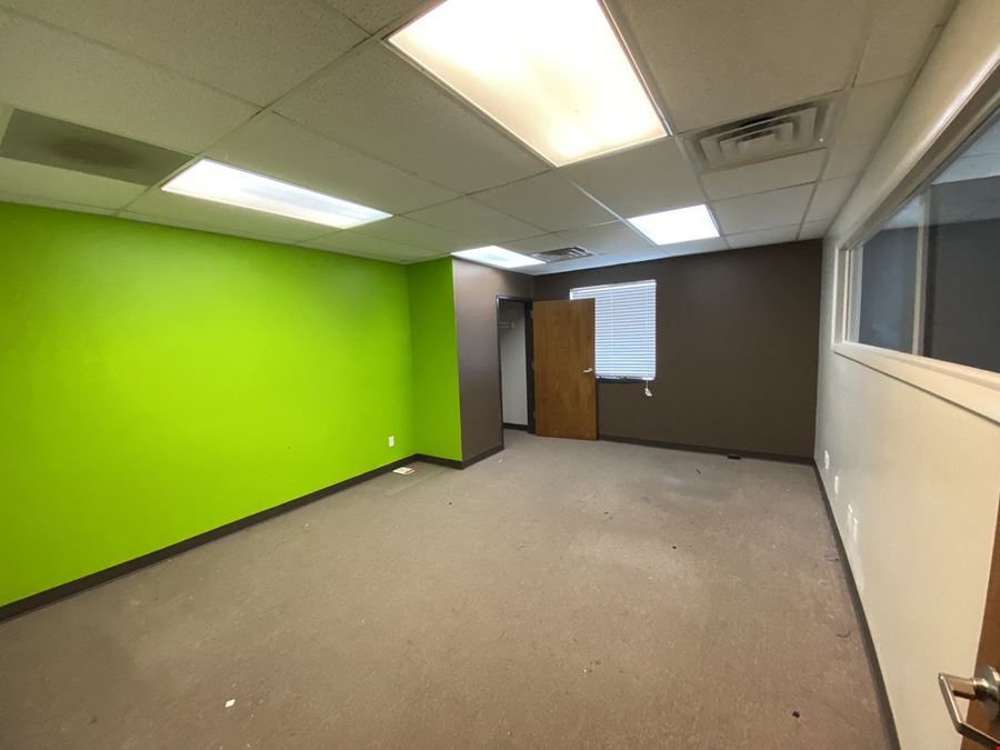 47 E Kenyon Rd