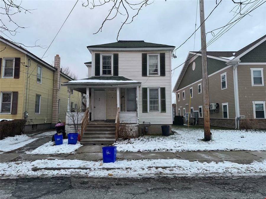 25 Virgil St