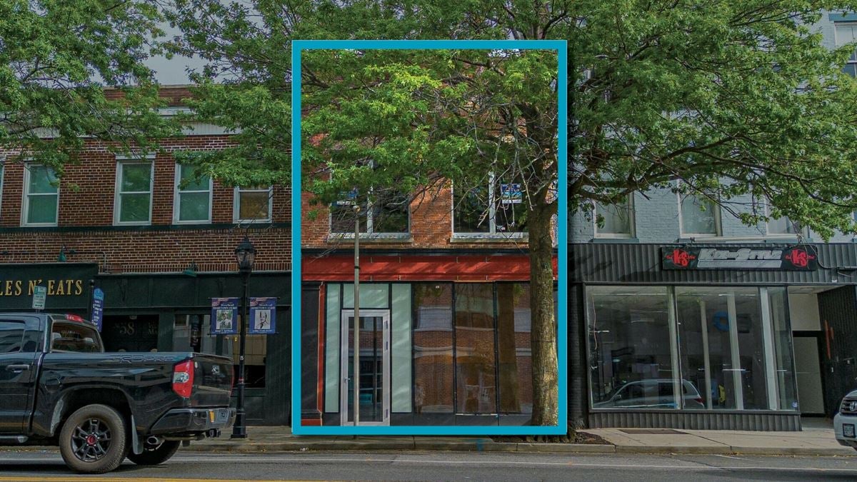 Mixed Use Building in Heart of Riverhead