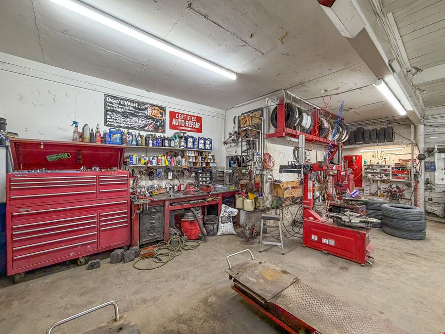 Woolsey's Tire, Brake and Alignment