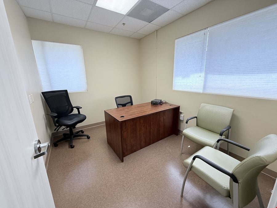 Office Suites For Sublease | DeBary Professional Plaza