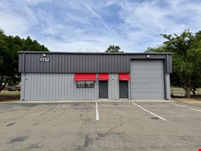 1732 E Yosemite