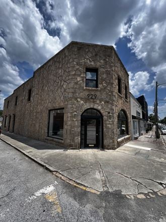 Preview of Retail space for Rent at 929 Main St