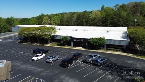 ±56,800 SF Single Tenant Office/Warehouse | Headquarters Opportunity