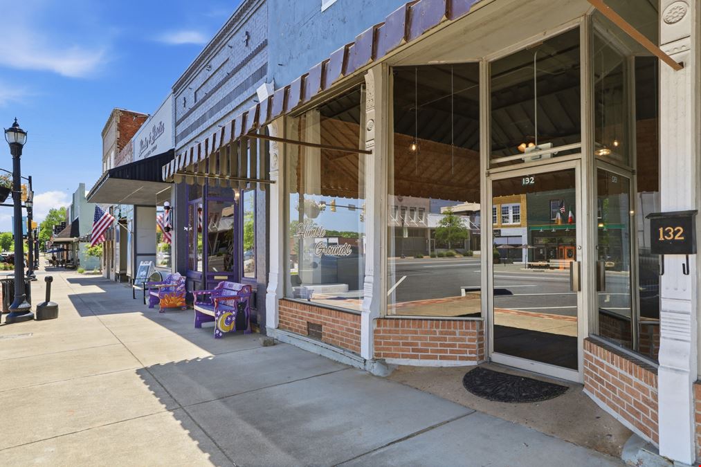 Woodruff Street Retail