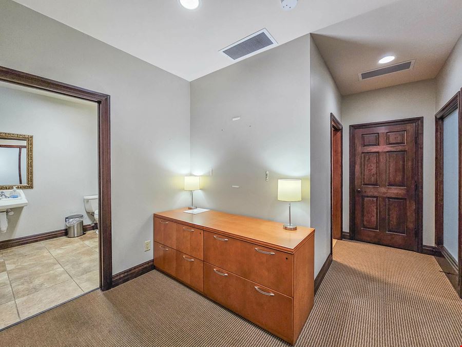 18021 Oak Street, Unit B