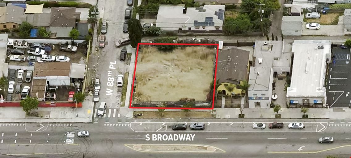 8860 South Broadway