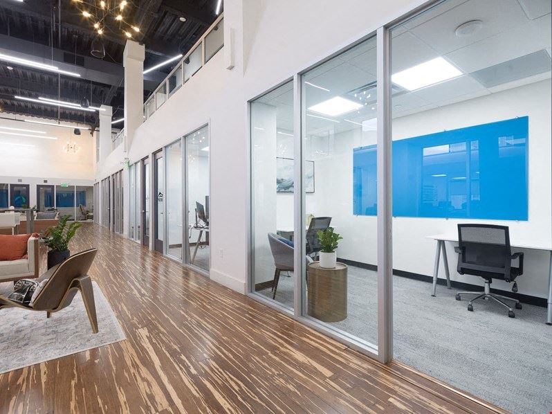 STRIVE WORKSPACES - Downtown Denver