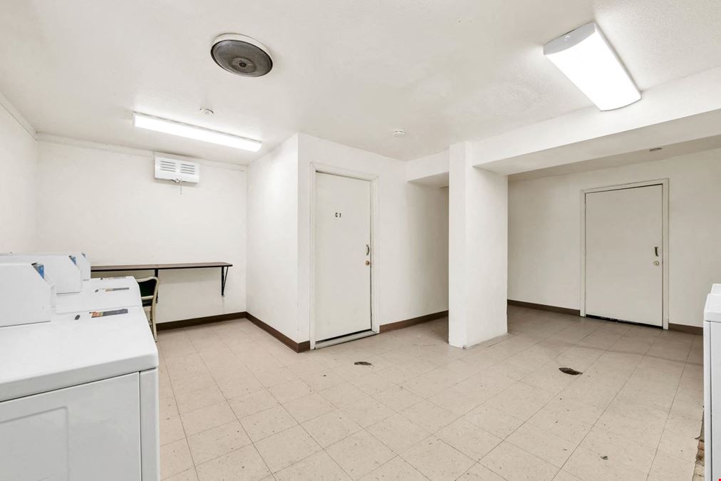 Salem Parkway Apartments