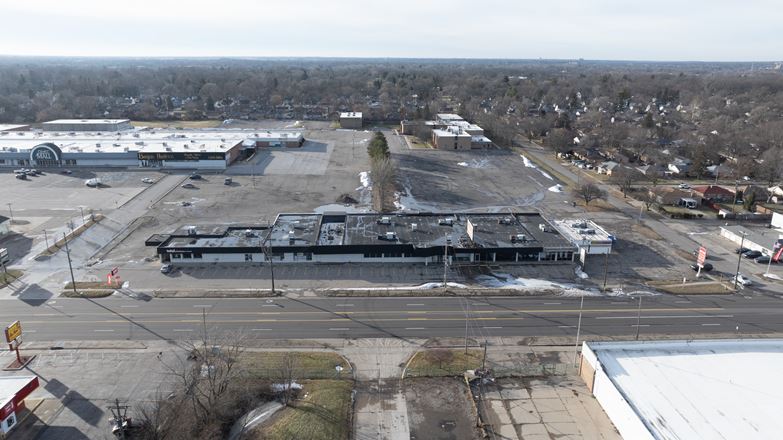 Preview of Retail space for Sale at 3316-3410 S Dort Hwy