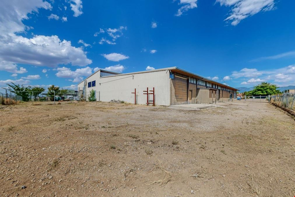 Academy Pkwy Warehouse with 0.44 acres of Gated and Paved Yard