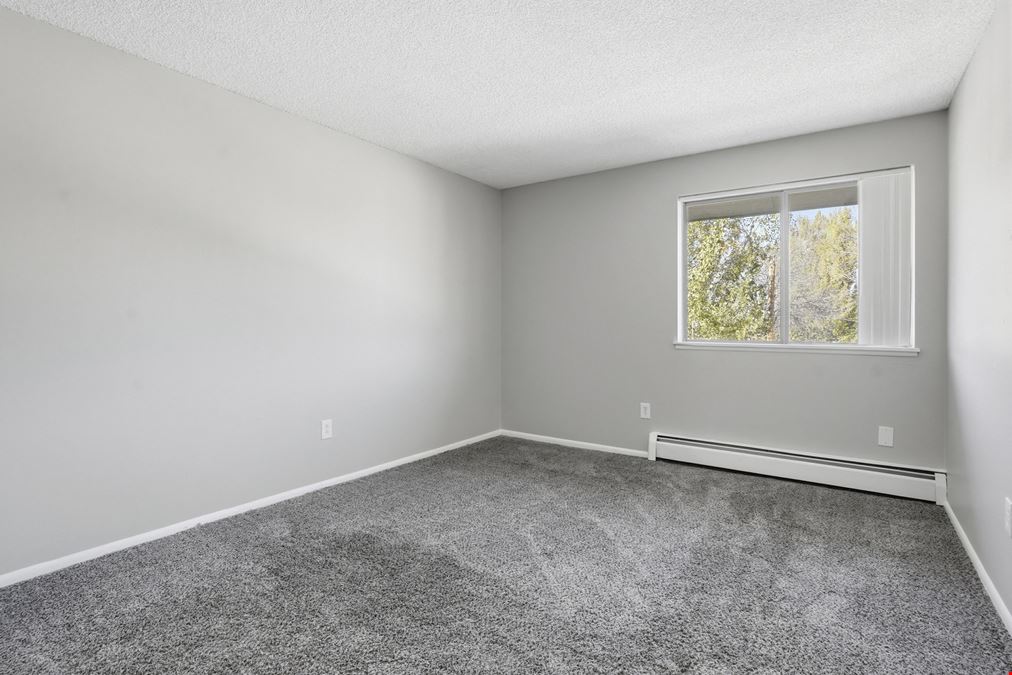 The Pines Apartments