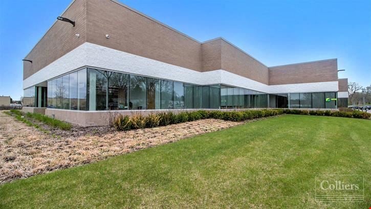 For Lease > Highly Desirable Novi, Michigan Location
