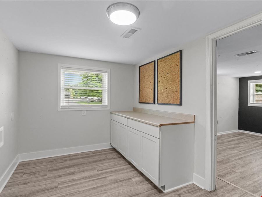 2505 Lincoln Drive