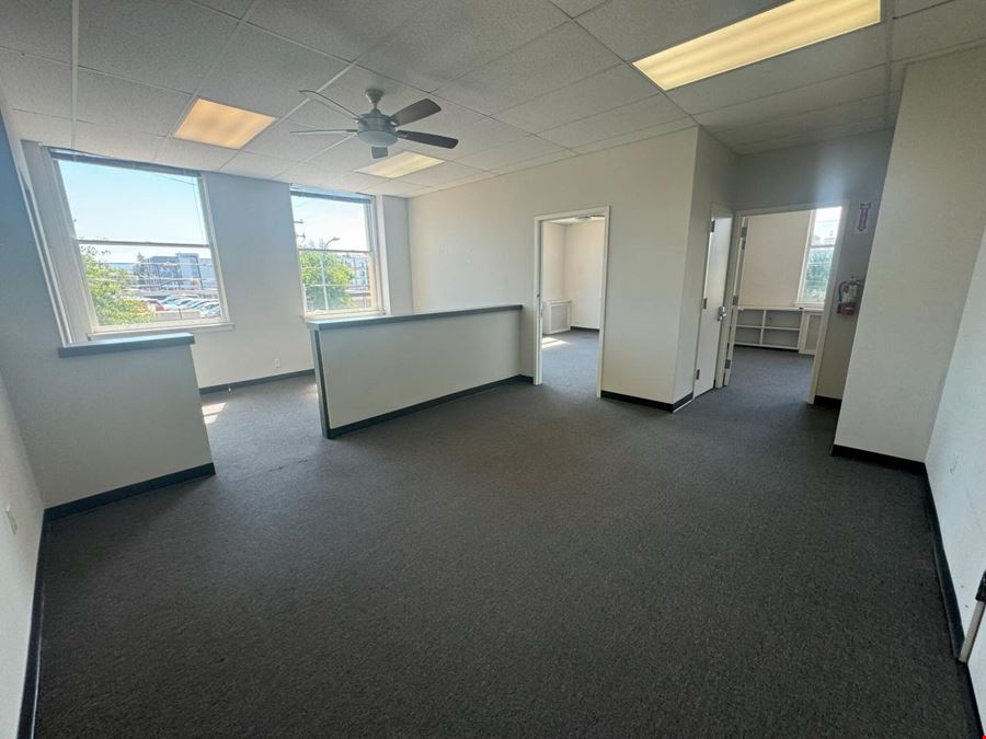 400 29th Street, Summit Professional Building