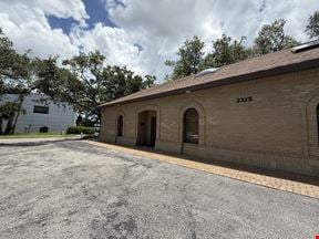 2325 S Tamiami Trl