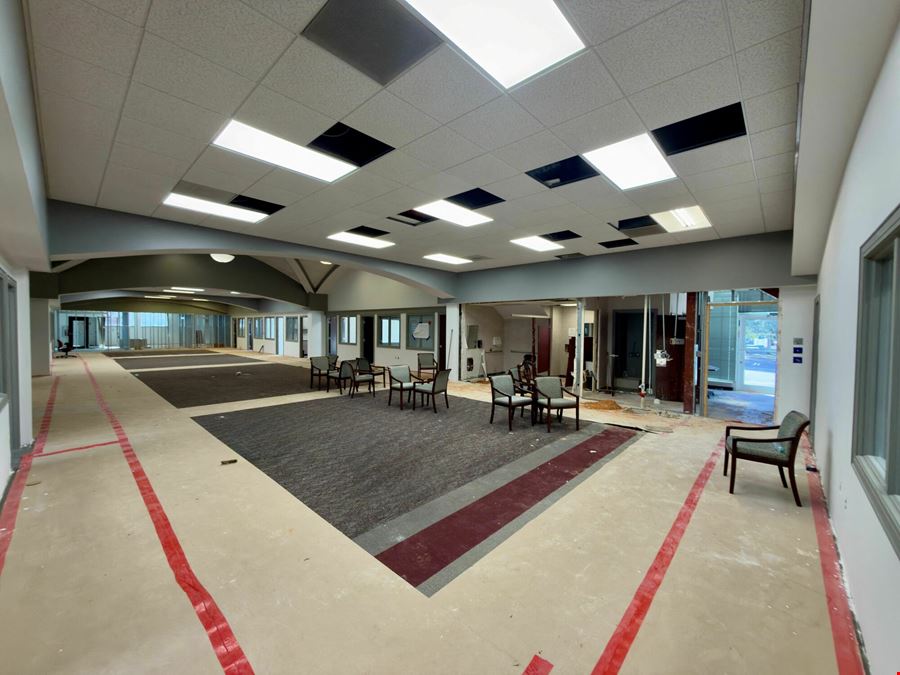 Freestanding 8,461 SF Office Building | 2.06 Acres