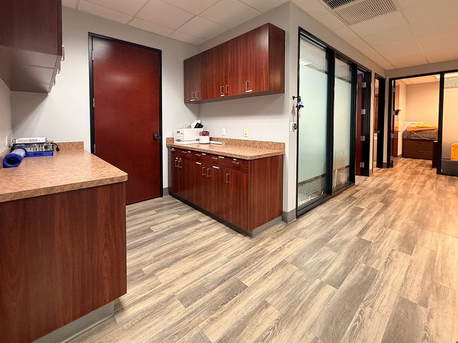 1757 E Baseline Rd, Bldg 6, Ste 123, 124