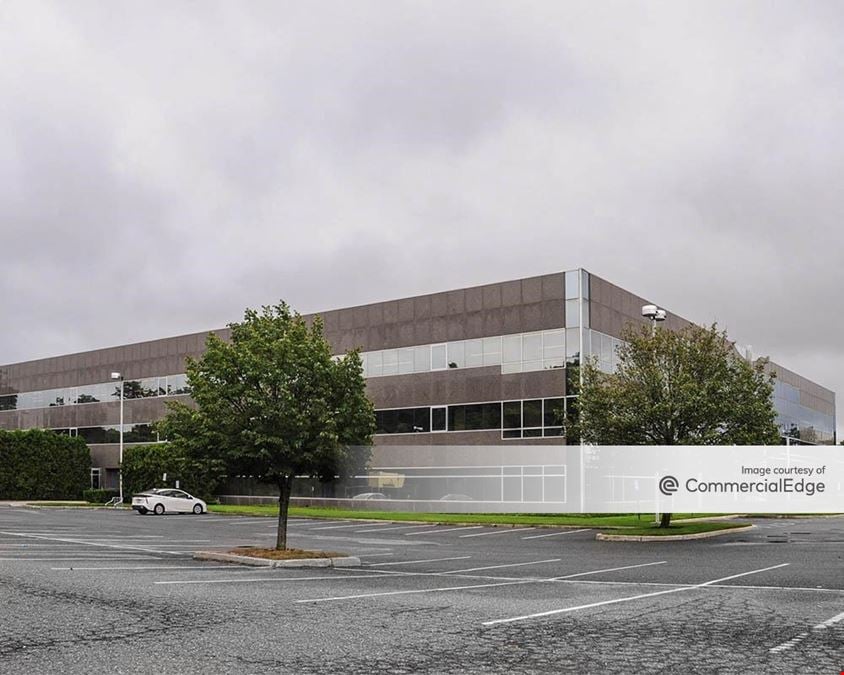 Melville Square Corporate Center