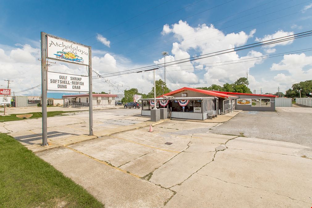 FOR SALE |  TURNKEY RESTAURANT + REAL ESTATE