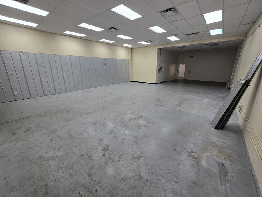Corner Unit in Sunrise Industrial Park
