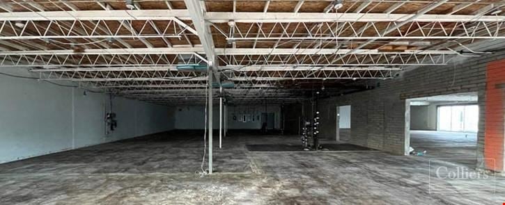 Freestanding Retail Building for Lease in Phoenix