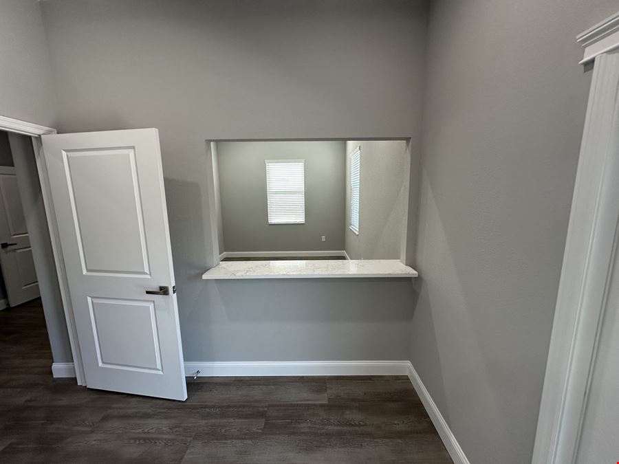 BRAND NEW 1,500 SF Office/Medical Suite | Move-In Ready | Seffner, FL