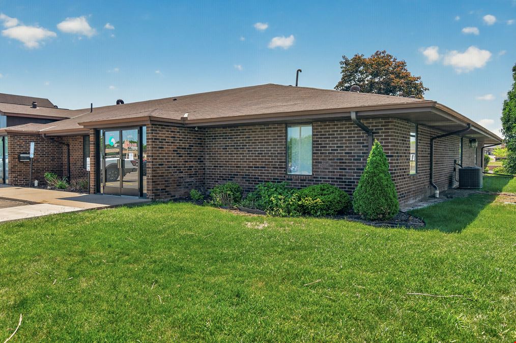 Grove Square Professional Building - Medical/Office Space For Lease