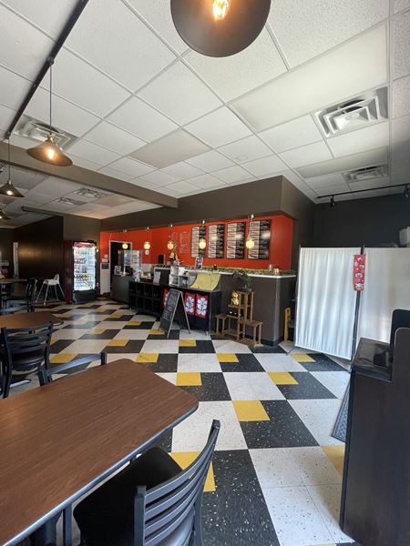 Preview of Retail space for Sale at 3851 SW Green Oaks Blvd