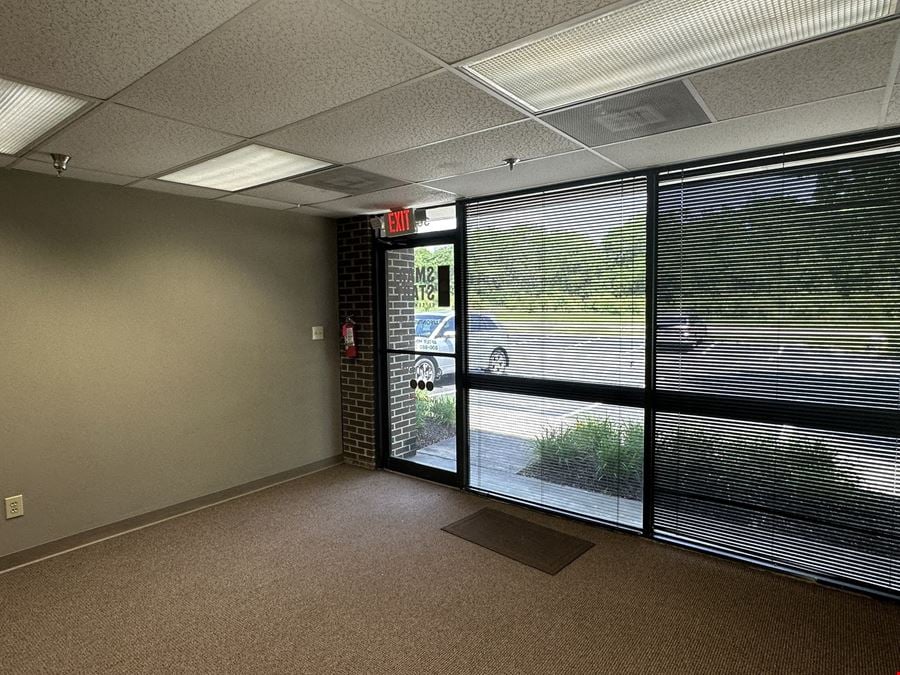 Flex/Office 211 Center Park Dr Ste 3010