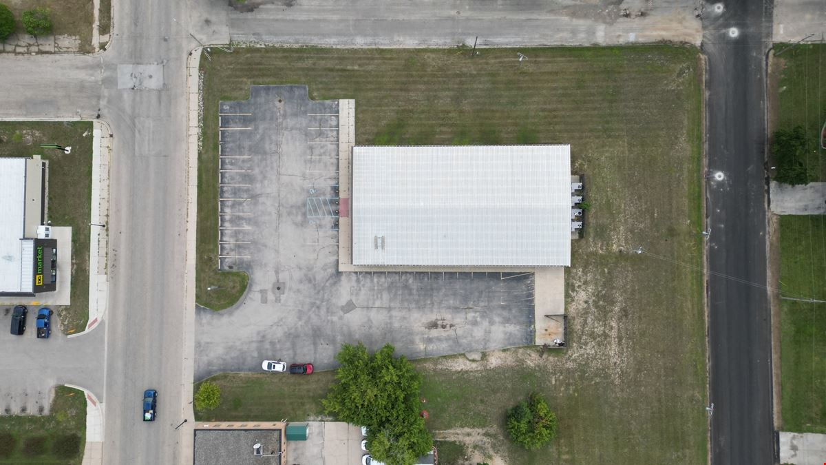 Former Dollar General
