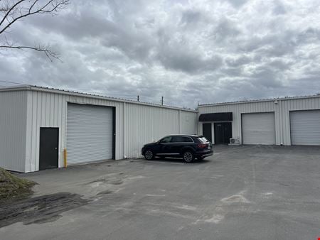 Preview of commercial space at 433 Spring Hammock Ct