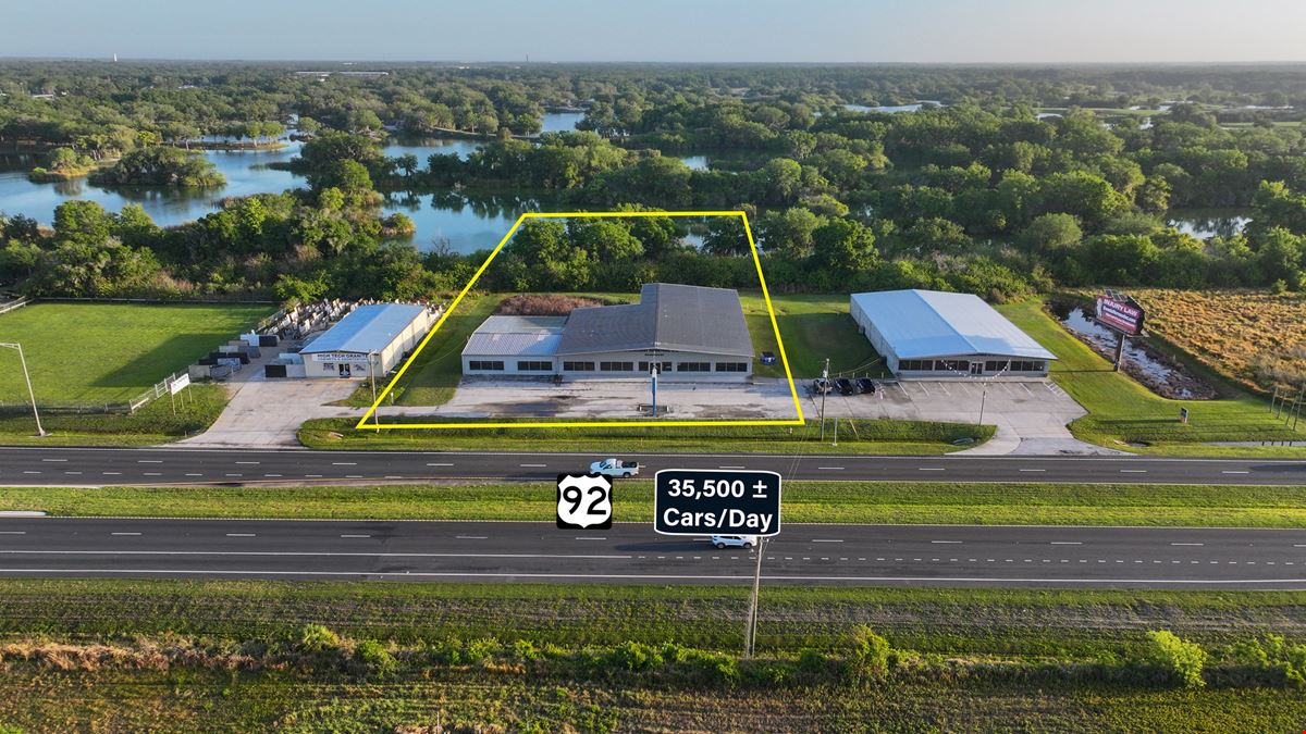 15,940 SF on 2.84 Acres Retail & Warehouse - US 92 Lakeland