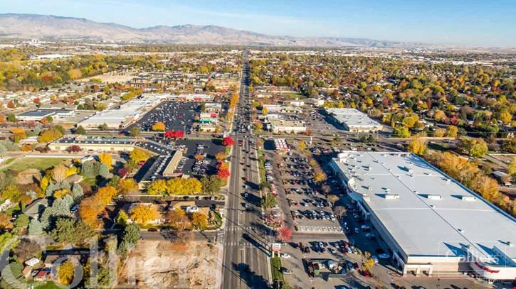 Spaces for Lease in Elm's Park Shopping Center | Boise, Idaho