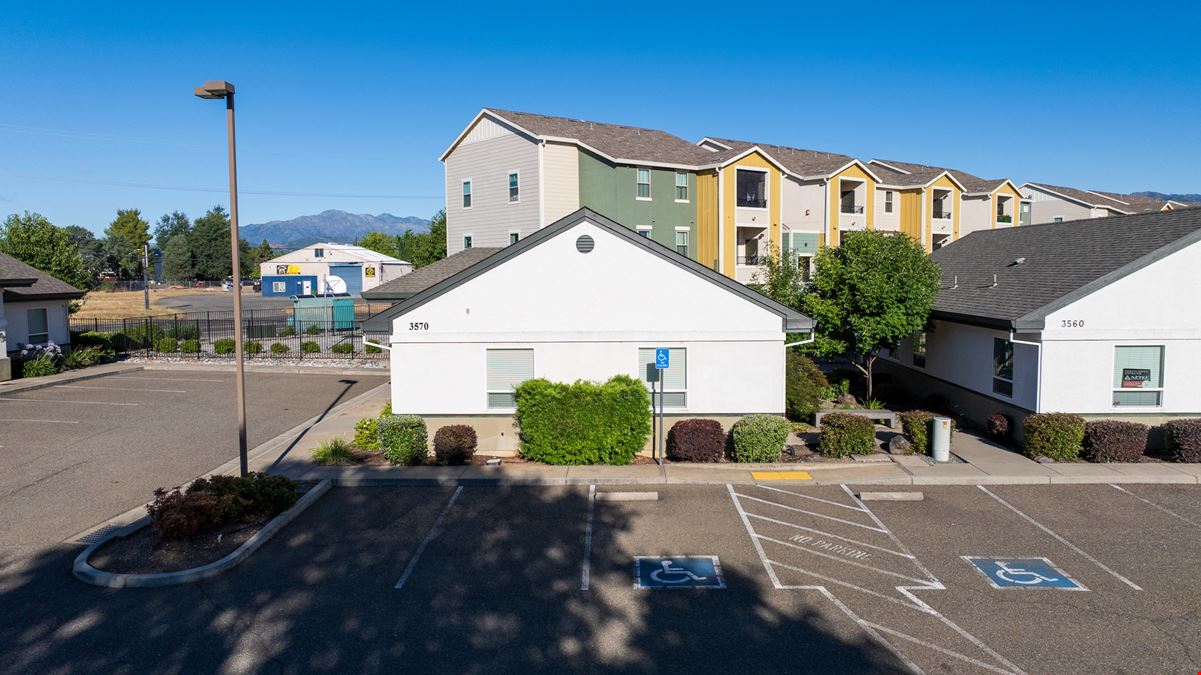3570 Santa Rosa Way