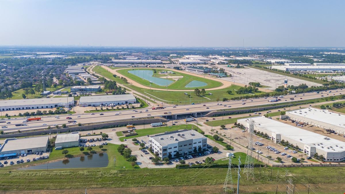 7102 N. Sam Houston Parkway W.